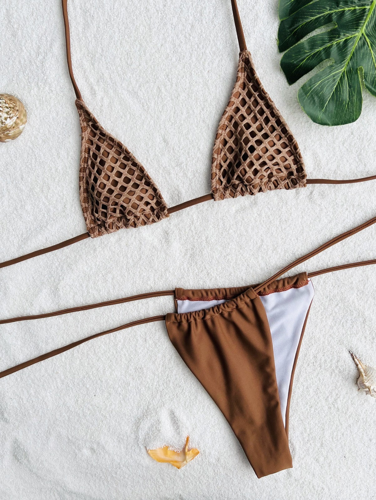 "Desert Glow" – Siateczkowy Bikini Set z Mini Spódniczką